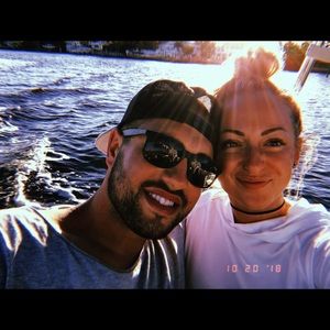 Meet your Posher, Max